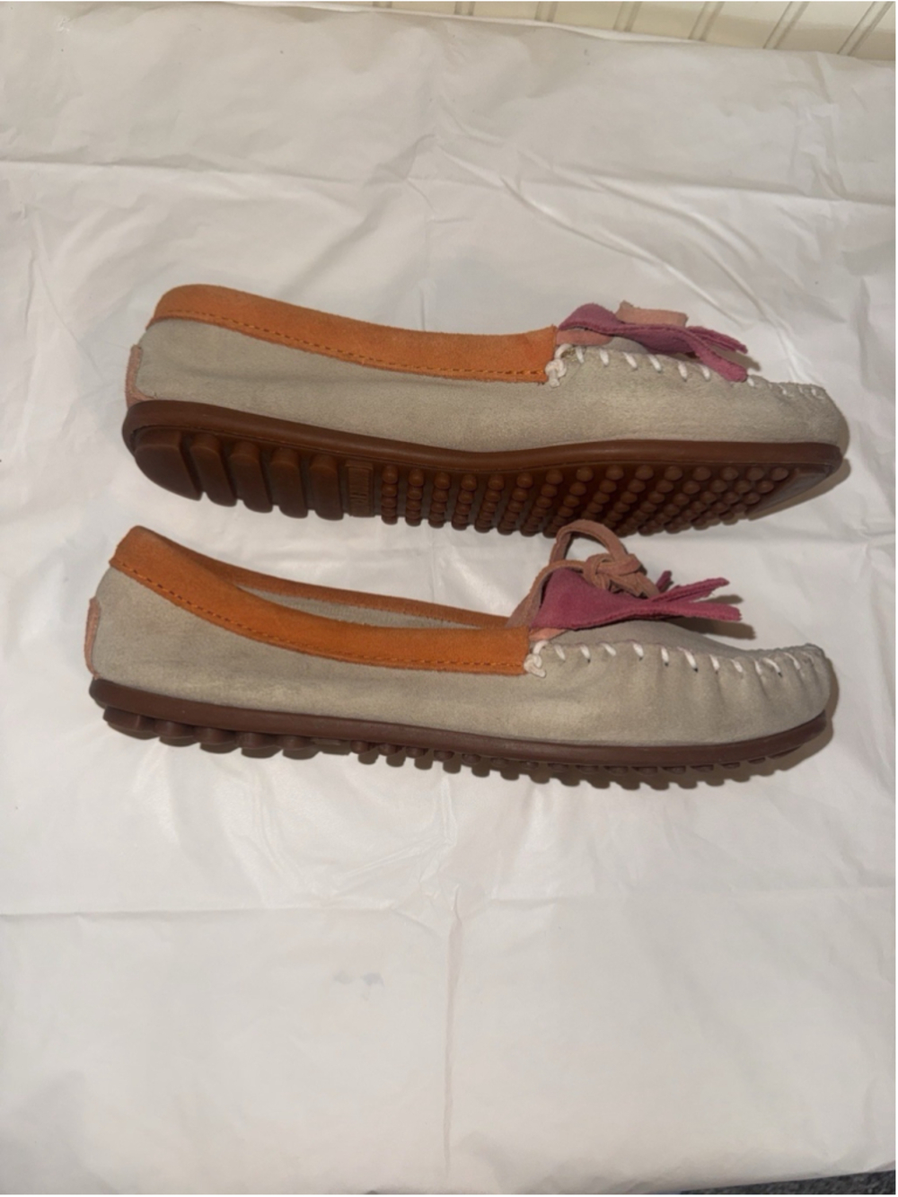 Minnetonka Kilty Moccasins Suede color block Size 8 Slip on Boho Comfy - Picture 10 of 12